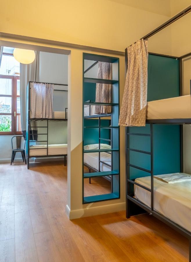 Intra Muros Hostel Heraklion  Екстер'єр фото